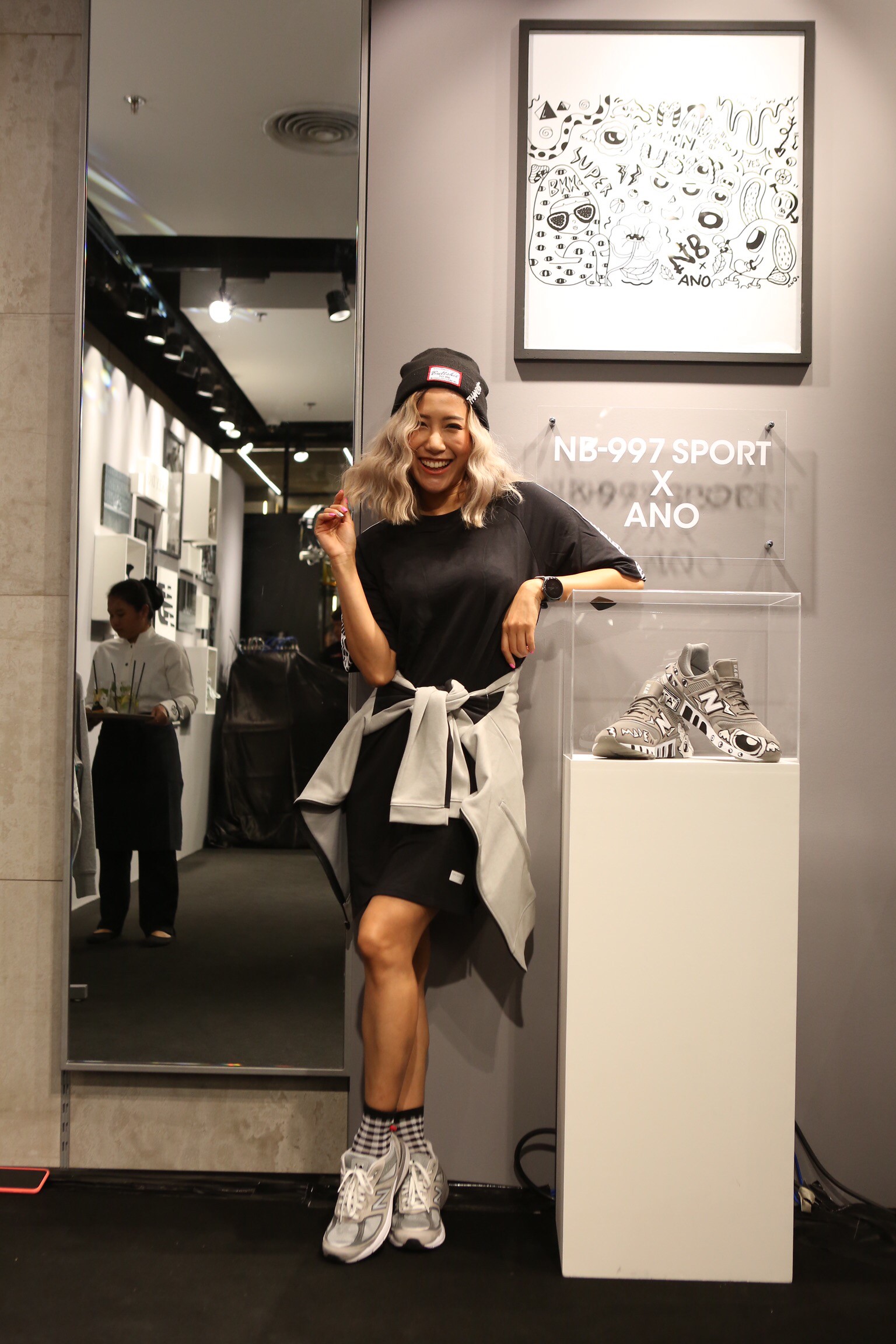 "NEW BALANCE GREY DAY 2019"